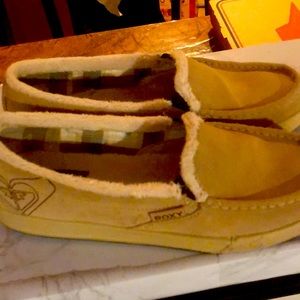 Roxy shoes